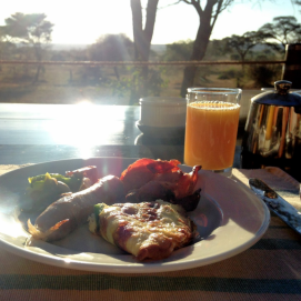 Breakfast at Sanctuary Swala